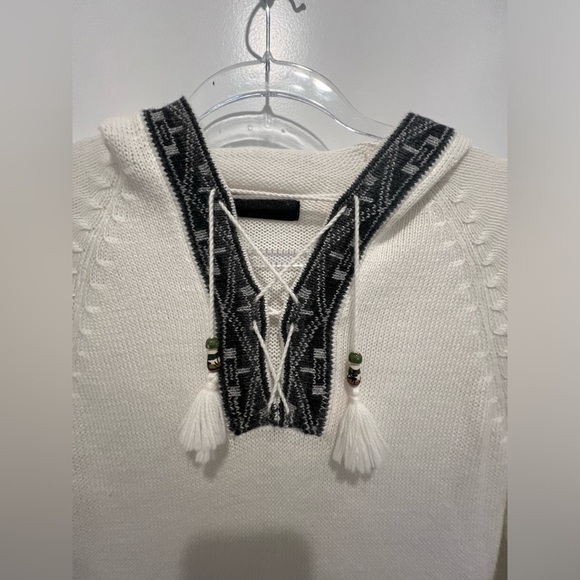 Handmade Alpaca Cream Sweater with Black Trim - Picture 2 of 16